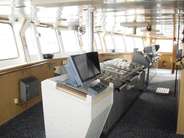 Bridge Ortelius 2 © Oceanwide Expeditions.JPG_.jpeg